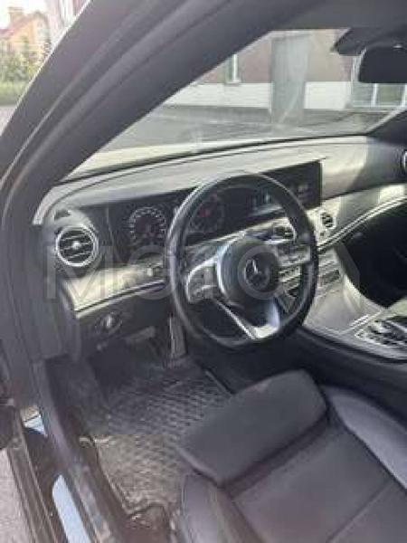 Mercedes-Benz Не указана 2019, фото 6