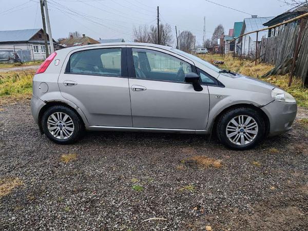 Fiat Punto 2007, фото 10
