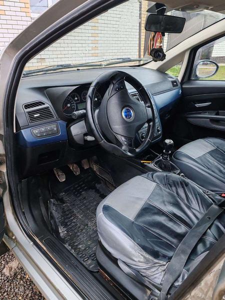 Fiat Punto 2007, фото 25