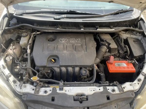 Toyota Wish 2010, фото 6