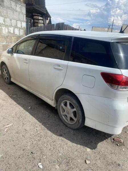 Toyota Wish 2010, фото 7