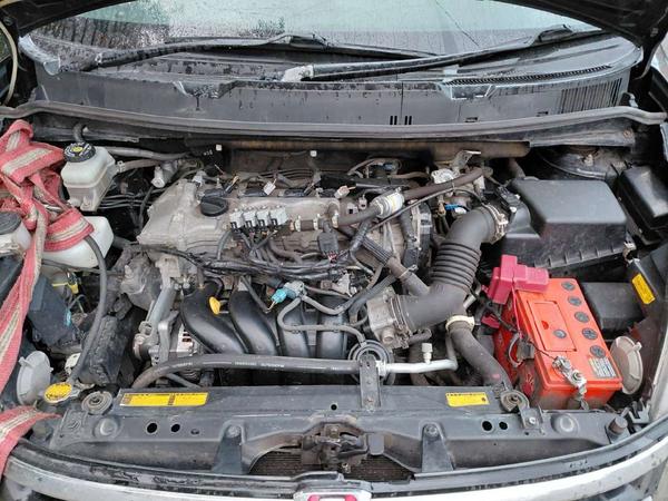 Toyota ISis 2009, фото 6
