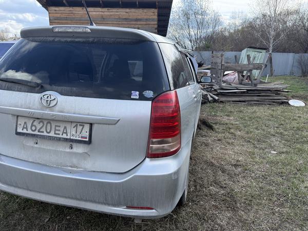 Toyota Wish 2005, фото 10