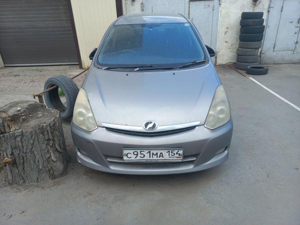Toyota Wish 2008, фото 3