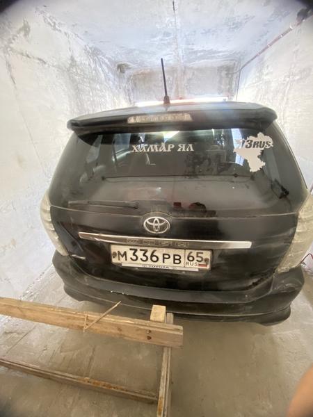 Toyota Wish 2003, фото 10