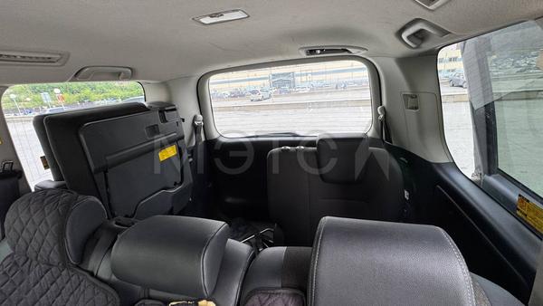 Toyota Voxy 2012, фото 8
