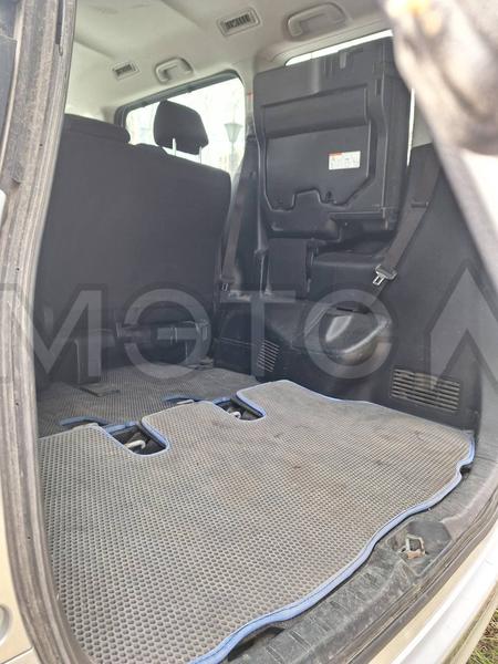 Toyota Noah 2018, фото 6
