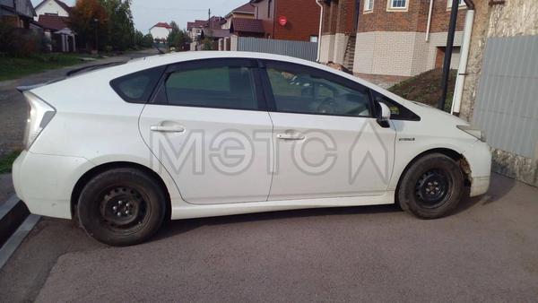 Toyota Prius 2013, фото 3