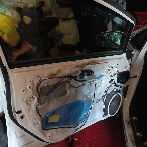 Toyota Prius 2012, фото 2