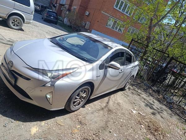Toyota Prius 2017, фото 3