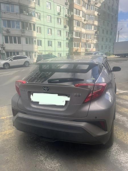 Toyota C-HR+ 2018, фото 3