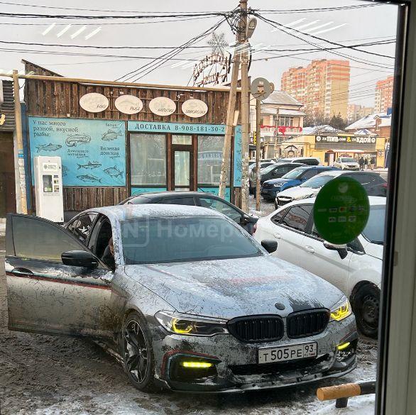 BMW 5 серии 2019, фото 2